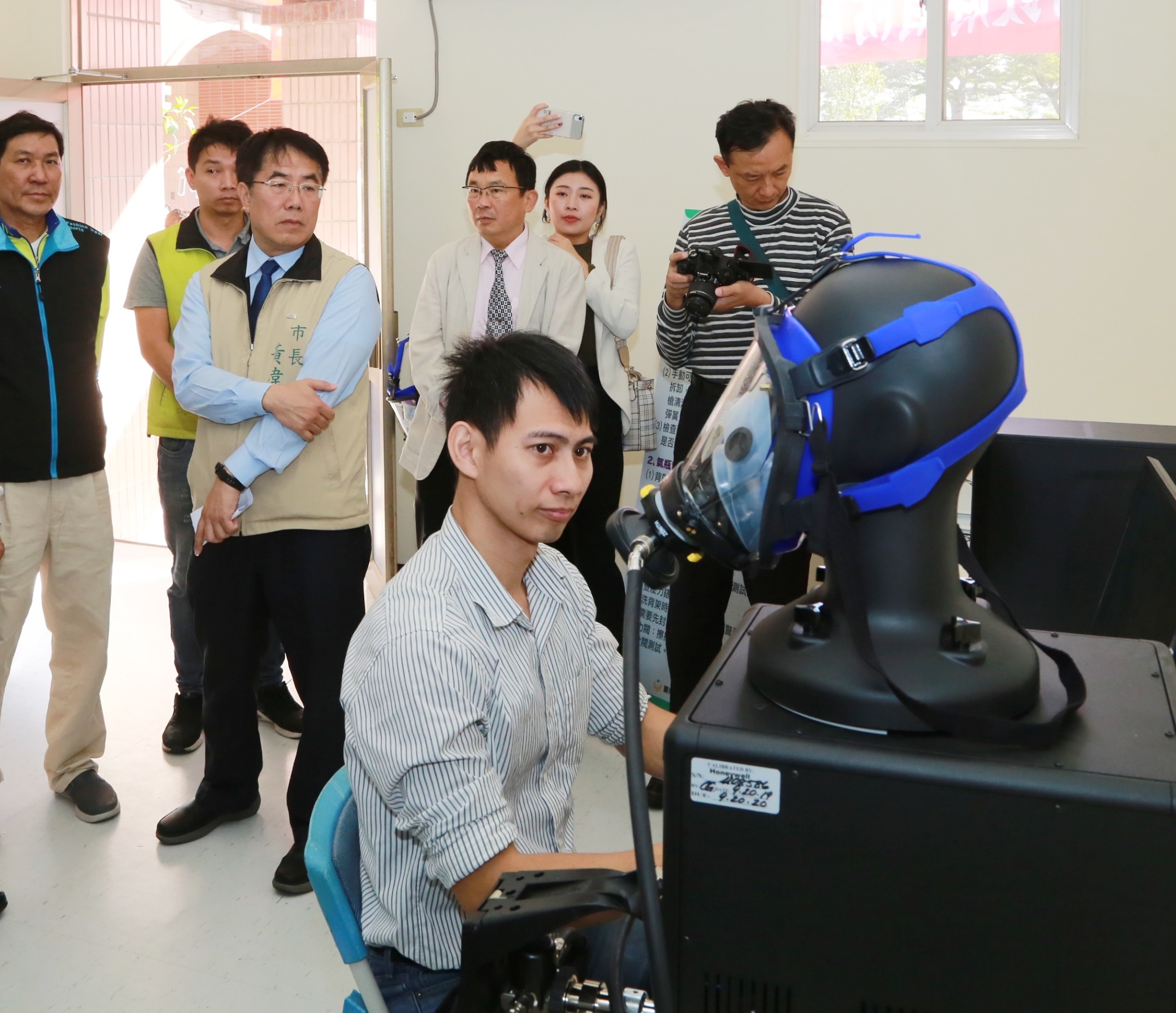 ▲南市全國首創成立救災裝備檢測實驗室。(圖/台南市政府提供)