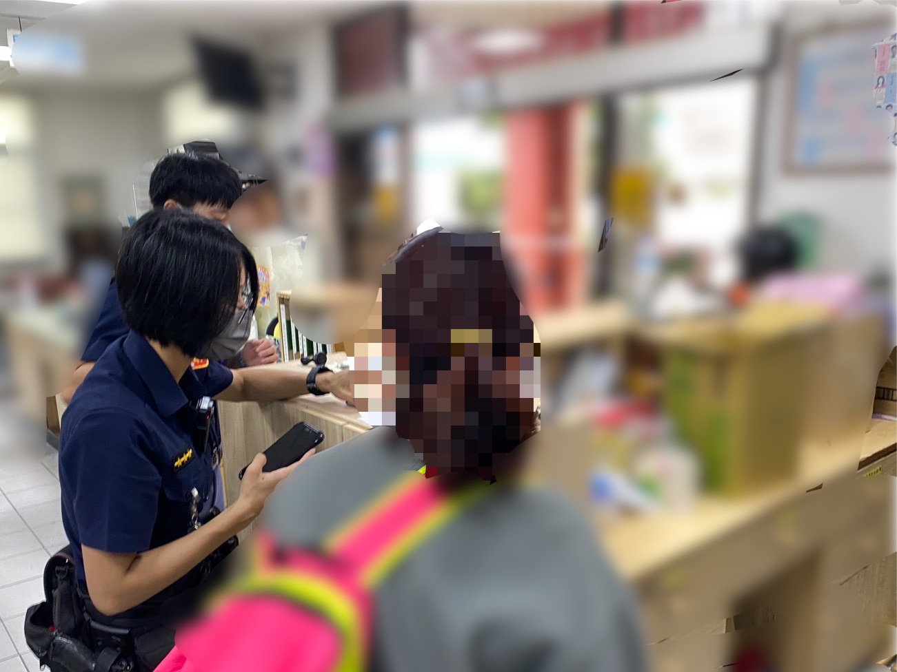 ▲詐團鎖定個資與感情弱點，南警一天攔阻兩起詐騙案。（圖／記者 楊子安 翻攝）