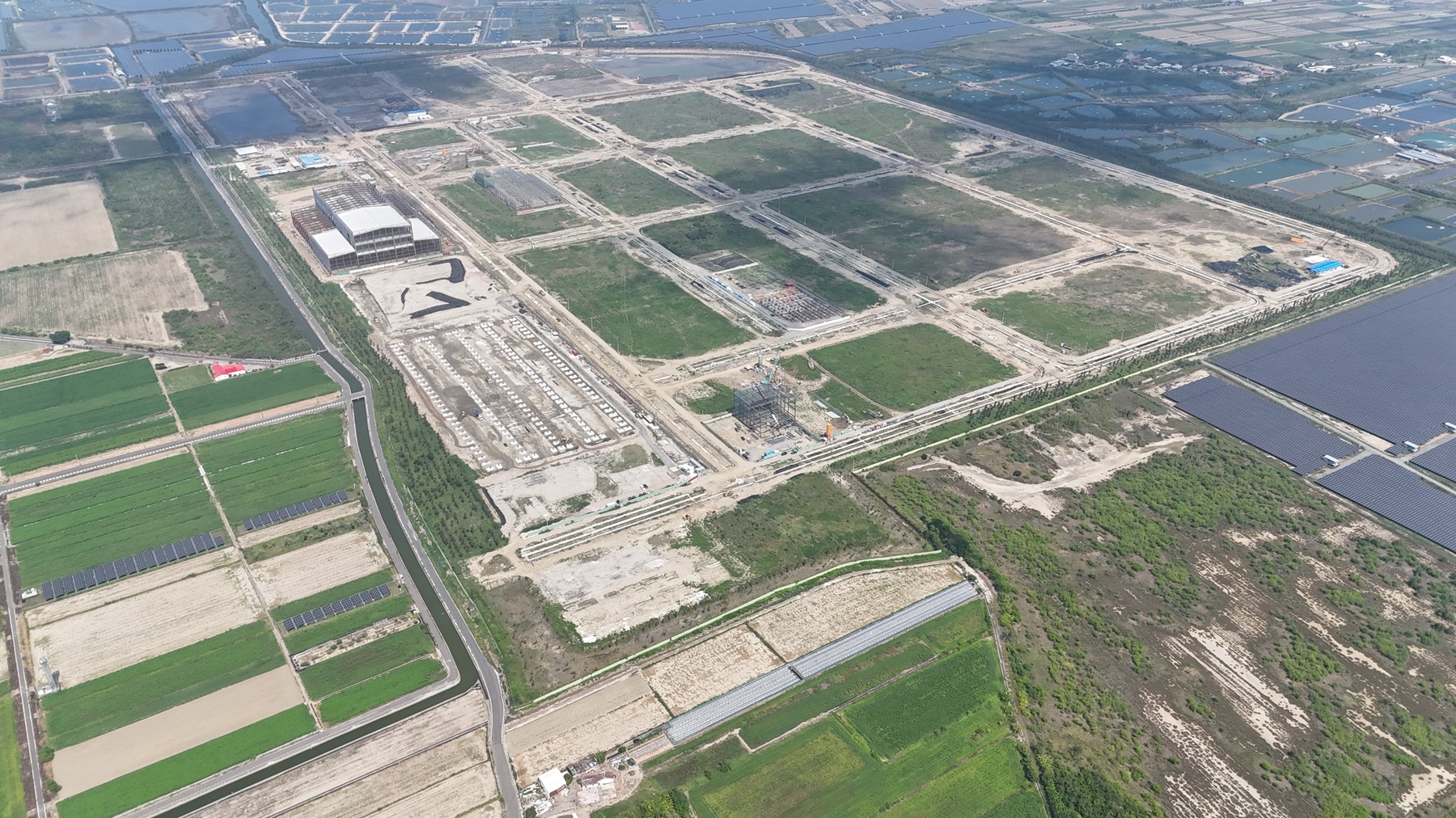 ▲七股科工區採開發、公共建設與土地租售招商並進方式，期能滿足企業用地需求，現刻正進行第6次土地標租售公告。（圖／台南市經發局提供）
