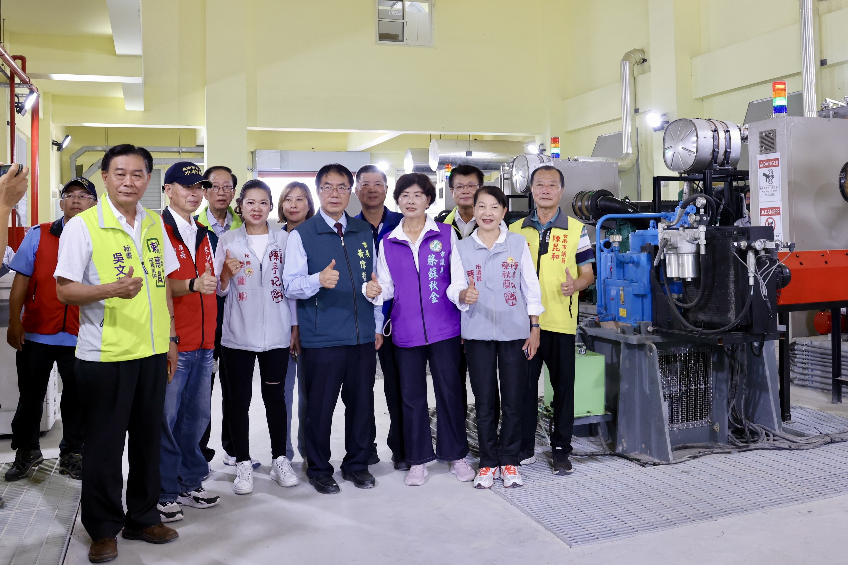 ▲黃偉哲感謝中央與地方的支持，讓學甲M幹線抽水站新建工程能夠興建完工。（圖／台南市政府提供）