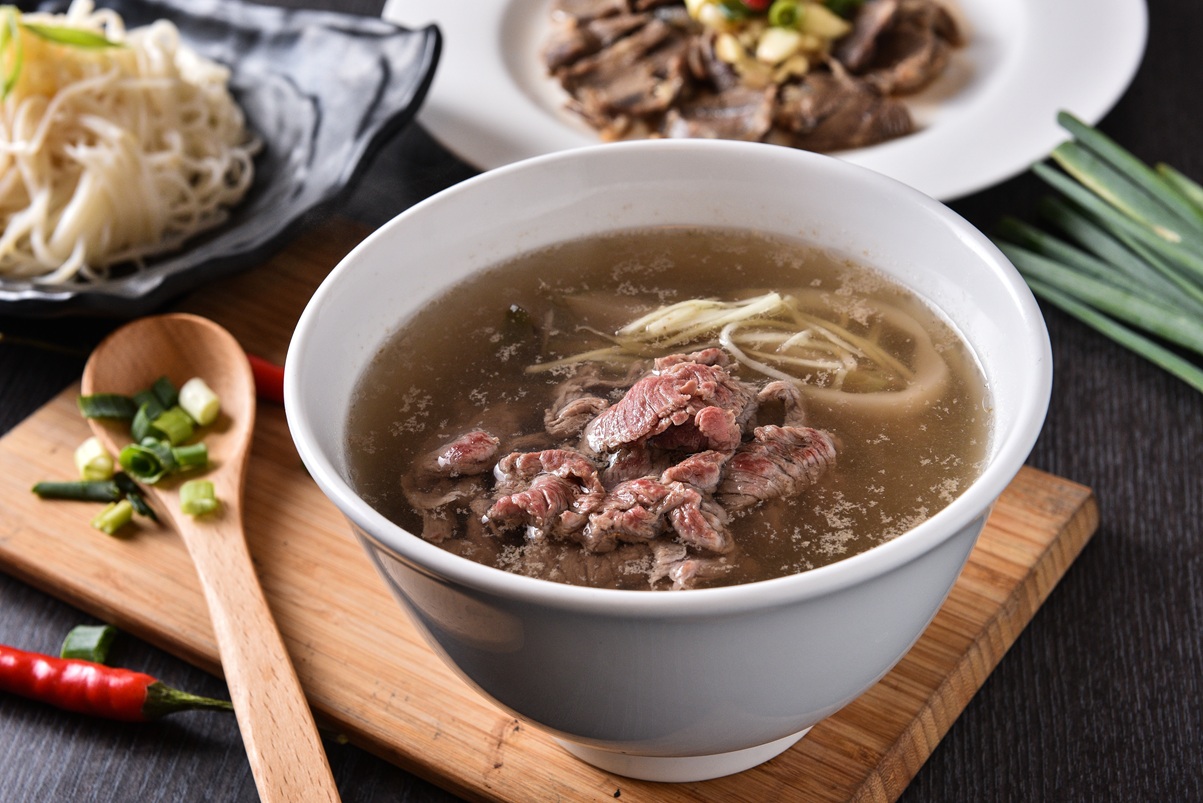 ▲咩灣裡羊肉店-羊肉湯。(圖/台南市觀光旅遊局提供)